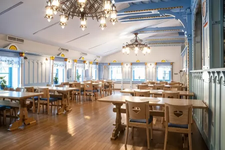 Hotel Na Dolině Отели в г. Frenstat pod Radhostem