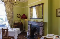 The Portland Guesthouse - Parkering