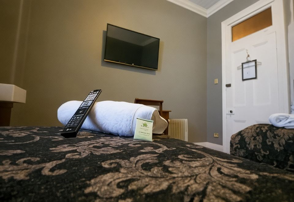 Royal Hotel Guyra - Housity