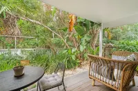 The Beach Shack Byron Bay