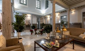 Palacio Cabrera - Lillo