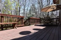 North Bay Mountains Cabins 크레스틀린 호텔