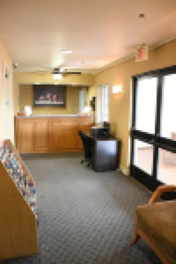 Howard Johnson by Wyndham Salinas