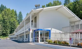 Motel 6 Kelso, WA - Mt. St. Helens