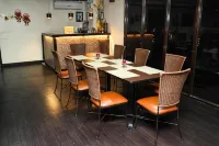 Riverview Resort and Conference Center - breakfast