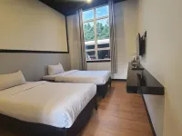 H Benjamin Residence โรงแรมในราเนา