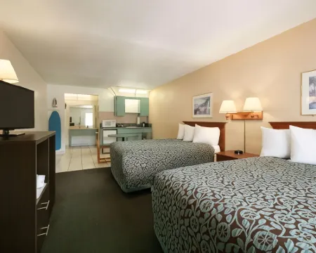 デイズ イン バイ ウィンダム クリアウォーター / ガルフ トゥ ベイ クリアウォーターのホテル