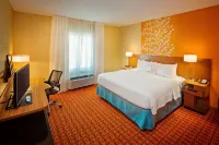 Fairfield Inn & Suites Monaca Hotels in Center Township