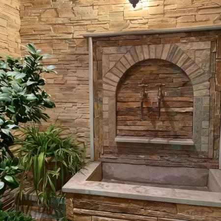 Oasis Garden Apartment
