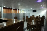 Ananthi Hotels - Desayuno