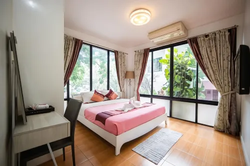 Chayada Garden House and Resort Hotel