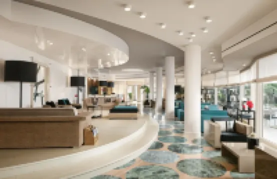 โรงแรมมาริเวอร์