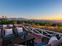 Hilltop Boutique Hotel فنادق في جورج