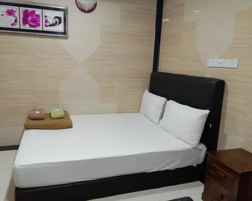 Nilai H-2 Hotel Hotel di Nilai