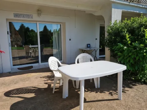 Studios les Iris Hotels in 