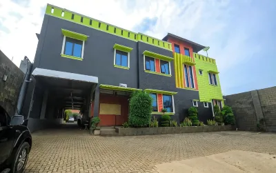 Hotel Khalista Hotels in der Nähe von Leuweung Kota Purwakarta