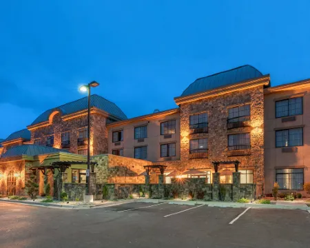 Best Western Premier Pasco Inn  Suites Hotels in Pasco