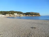 LA BELLE VIE in PROVENCE between  Marseille and Carry-le-Rouet, 5Km from the sea Hotels in Le Rove