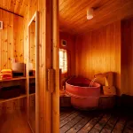 Kanazawa Higashiyama Cabin Hakobune