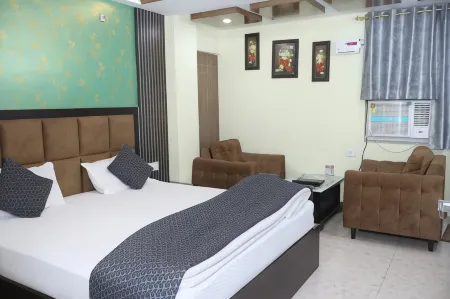 Hotel Prem Residency Отели рядом с достопримечательностью «Bharti Mandapam»