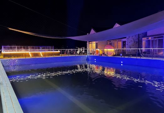 군위 다하늘뮤직풀빌라펜션