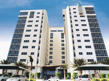 Gulf Court Hotel