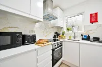 20% Off the Blue Suite - Family & Business Stays