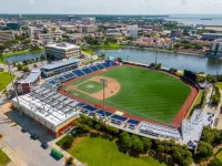 Sleep6~22 Min 2 Beach~Self Check in~BBQ~WiFi