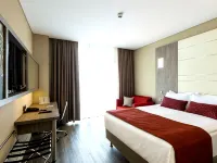 Ramada Encore by Wyndham Istanbul Bayrampasa Hotels near Isfanbul