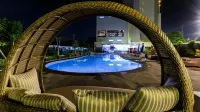 Platinum Hotel & Convention Hall Balikpapan - Beach