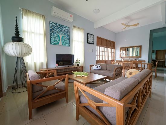 D’SeBalik Pulau - Tropical Boutique Home