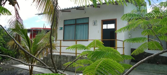 Cartago Bay Hotels in Isabela Island