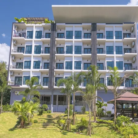 Sixty Six Place Hotel