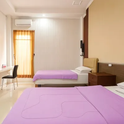 Tripletree Novon Family Hotel Hoteles cerca de Singosari - Templo de Ken Dedes