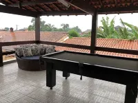 Casa de Praia com Piscina Aquecida, ar Condicionado, Cervejeira e Bilhar!!! - Homestays