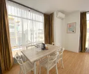 CN Homestay C1 Floor 3 at Nagoya Hill Mall -  Privatzimmer