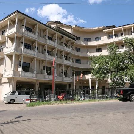 Devon Hotel
