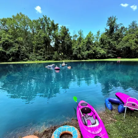 55 Acre Waterfront Retreat ~Hot Tub~Swim ~Fish ~Kayak ~Hike ~1 Acre Spring Pond~