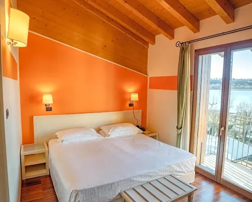 Vecchia Riva | Hotel e Ristorante Hotel a Varese