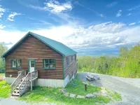 Mountain View Escape - Stunning Views! Bethlehem, NH Cabin Near Skiing & Hiking Hotels in Bethlehem