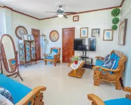 Spacious 5-bedroom Panglao Home with FREE transfers, Infinity Pool, WiFi, & A/C