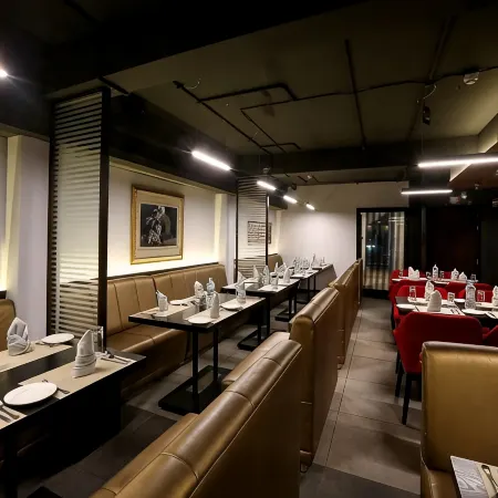 Mango Hill Central Chennai Отели рядом с достопримечательностью «Конгресс-центр BKR»