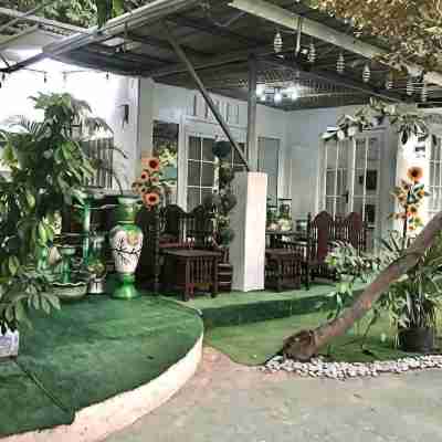Sheya's Garden Villa Hotel Exterior