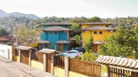 Recanto das Tiribas - parking