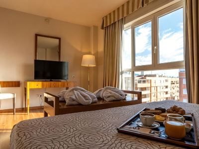 Sercotel Avenida Almería