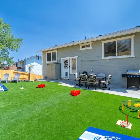 The Deco Retreat - UNR - Pet Friendly