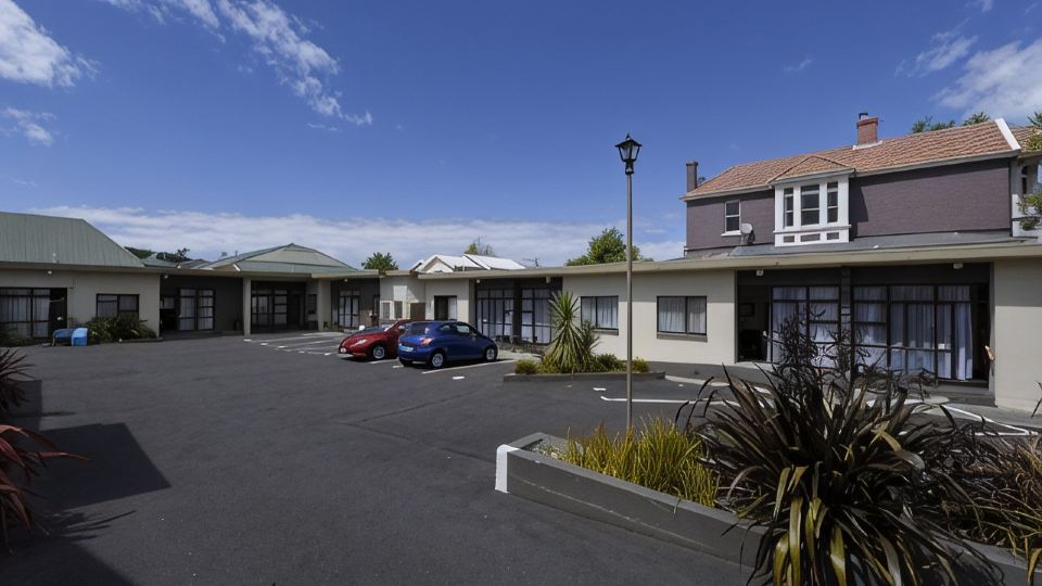 Garden Motel