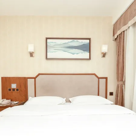 Taoyuan Holiday Hotel (Harbin Zhongyang Street)