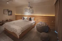 Dilianya Boutique Hotel (Kunming Anning Golden Times Square · Ninghu Park Branch) - balcony