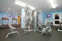 Best Western Premier Calgary Plaza Hotel & Conference Centre - Gym